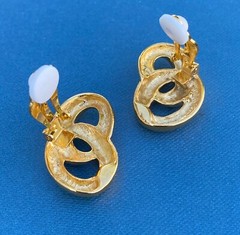 Earrings Love Knot Gold Tone Clip On