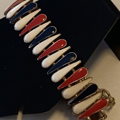 Vintage Signed Italian VIRO 1960s Gold Tone Red White Blue Enamel Bracelet 7.75