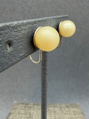 Vintage Hinged Clip-On Earrings 3/8 In As Is Silver Ivory Pearl Retro Screw-Back