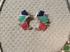 Vintage 1940 Barclay Gold Tone Bib Necklace Clip Earring Set Multicolored Stones