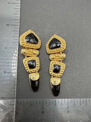 Erwin Pearl Vintage Dangle Gold Tone Black Enamel Clip On Earrings J6a