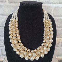Vtg NY Company Faux Pearl Gold Tone Chain Collar Necklace Weave Triple Strand