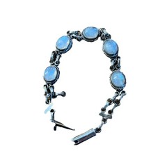 Vintage Moonstone Sterling Silver Bracelet 8.5 In. 24.9-grams 5 Stones