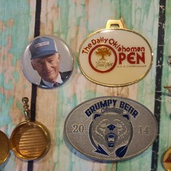 Hat Pin Lot 45 PC Jewelry Junk Drawer Pinback Button & Lapel & Hat Pin Lot