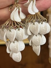 Vintage Huge Napier Pebbled White Chandelier Dangle Drop Clip On Earrings MCM