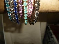 MIX LOT 7 RHINESTONE STRETCH BRACELETS BLUES PINKS CLEAR GRAY #5/23A