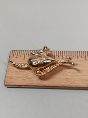 VTG Brooch Pin Arched Cat Gold Silver Tone Green Rhinestone Eye Costume Jewelry