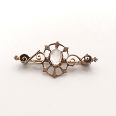 Victorian 10k Gold Moonstone Brooch Pin Ornate Scroll Design