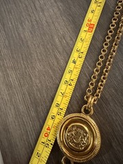 Vintage Joan Rivers GoldTone Etruscan 3 Skeleton Keys Charms Pendant Necklace