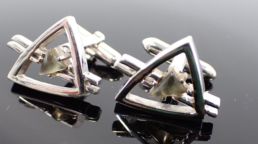 Vintage Swank Signed Geometric Triangle Cufflinks Silver Tone Mid Century