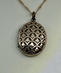 Antique Double Sided Rose Rolled Gold Fleur de Lys Flower Locket Necklace AS IS