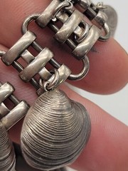 AS IS VINTAGE NAPIER EUGENE BARTOLLI SEASHELL CHARM BRACELET SILVER TONE