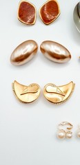 VTG Clip On Earring Lot 14 Pairs Laurel Burch Audrey Schenk Bergère Avon