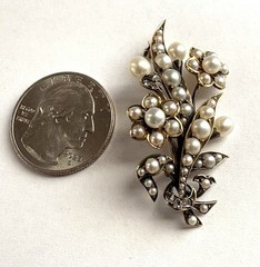 READ Victorian 10K 18K Mixed Metals Pearl Mine Cut Diamonds Leaf Flower Brooch