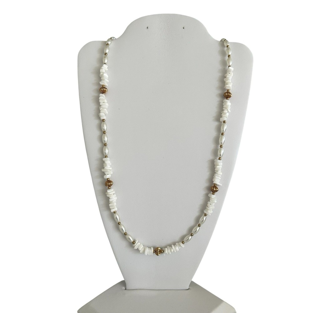 Vtg 1950-1970 Freshwater Pearl Seed Puka Shell Gold Tone Barrel Closure Necklace