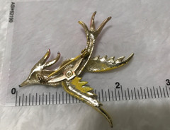 Vintage Metal Whimsical Colorful Bird (Roadrunner ?) Brooch Gold Tone