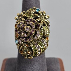Heidi Daus Gold-Tone Filigree Floral Style Ring Colorful Crystals/Rhinestone 7