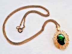 Title Vintage Sorrento 1/20 12KT Gold Filled Green Cabochon Filigree Pendant