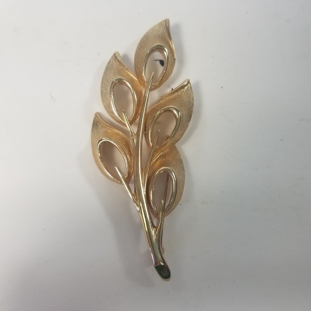 Vintage Brushed Gold Tone Leaf Brooch 3.25″