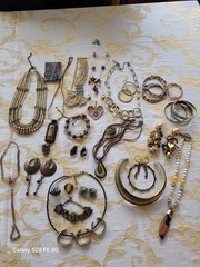 Vintage Mixed Stone Material Curated Jewelry Lot Picasso Jasper Bronze Copper A+