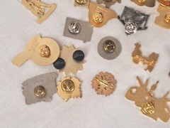 Vintage Enamel Pinback Button Lot Snoopy Enesco Winery Olympics Dutch Religious
