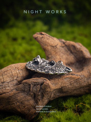 Vintage Viking Wolf Pendant Necklace for Men and Women Norse Mythology Jewelry
