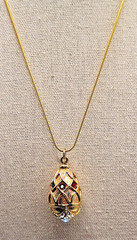 Vtg Large Joan Rivers Multicolor Crystal Faberge Egg Pearl Base Pendant Necklace