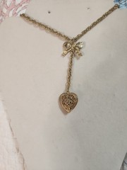 1928 Marked Heart And Bow Dangle Necklace 17 Inches