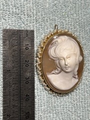 14K Gold Cameo Brooch Pendant 10 Grams 14K Gold Cameo Brooch Pendant Vintage
