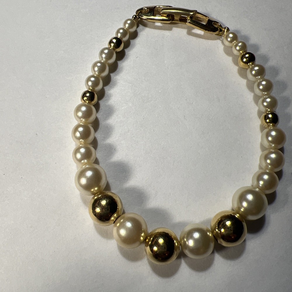 Vtg Napier Faux Pearls & Gold Plated Beads Bracelet 7”