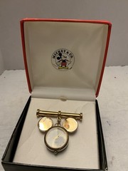 Mickey & Co by Napier Vintage Gold Tone MM Silhouette Lapel Pin Watch 12409