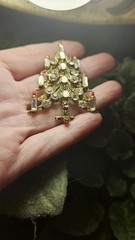 Vintage (Pakula) Christmas Tree Brooch Pin Gold Rhinestone Candle Lights Holiday