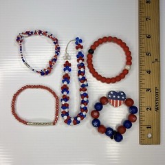 Lot Beaded Resin Acrylic Red Blue White USA American Flag Heart Retro Bracelets