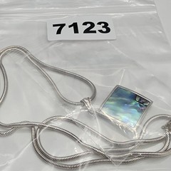 Vintage 925 Italy Sterling Silver Abalone Shell Pendant Necklace 24″ Snake Chain