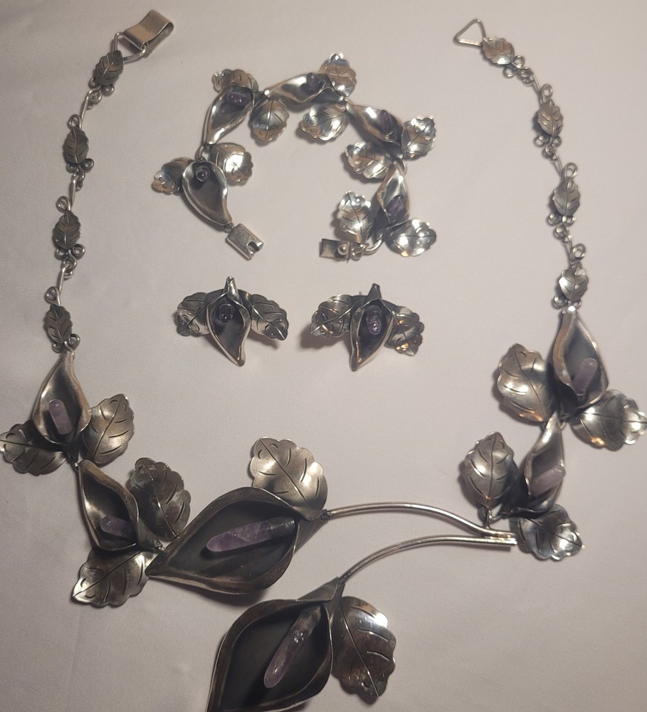 vintage PAR Taxco sterling silver (925) jewelry set with amethyst teardrops.