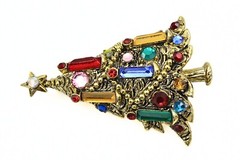 Astonishing Hollycraft Signed Multicolor Candle Christmas Tree Holiday Brooch
