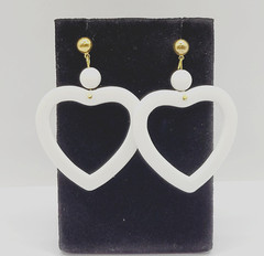 White Heart Open Center Bead Drop Dangle w Ball Stud Gold Tone Vintage Earrings