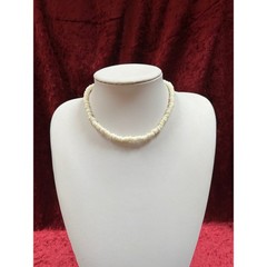 Vintage Jewelry – Choker Necklace – Simulated Puka Shell – 15.5” – 1990s / 2000s