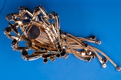Vintage Fringe Tassel Spray Brooch Pin Gold-Tone 3.5″ AB Rhinestone White Enamel