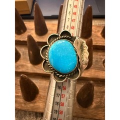 Native-Made Vintage Turquoise and Sterling Silver Ring Sz. 6