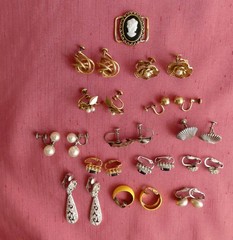 SCREW BACK/CLIP ON MID CENTURY EARRING PAIRS, NO FLAWS; PEARL,STEARLING + MORE