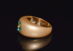 NATURAL 1.62CT EMERALD SOLID 750 18K GOLD MATTE DOME RING MODERNIST SIGNET STYLE