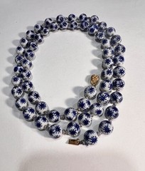 VINTAGE! Chinese 56 BEAD Necklace Hand-Knotted Porcelain BLUE & WHITE STARS 33”