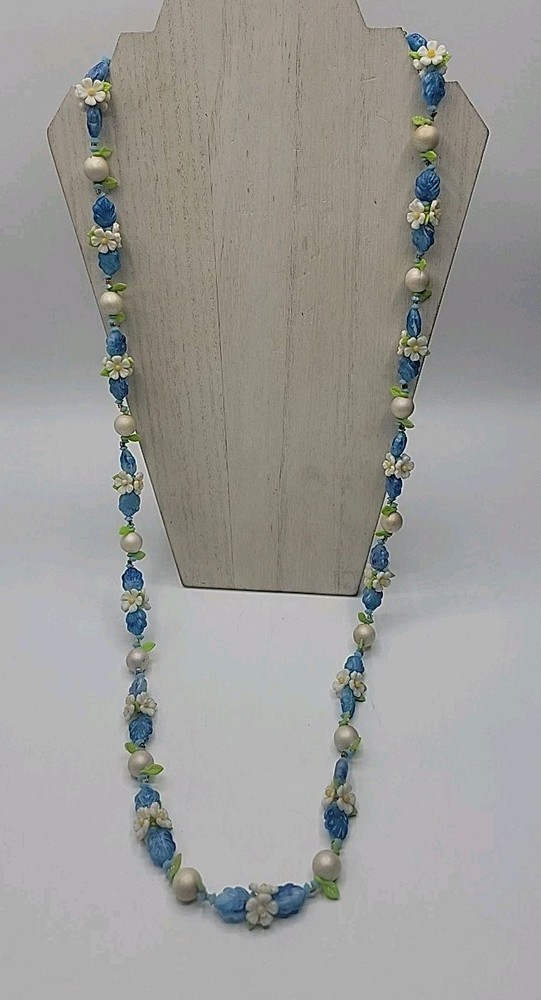 Vint Flower Leaf Plastic Bead Necklace Mid Century Blue Green Yellow White 42″