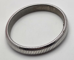 Vintage Monet Tubogas Coil Bracelet Silver Tone Expandable Bangle 7 In 10mm