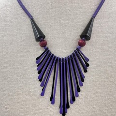 Vintage 80s Purple & Black Waterfall Spiked Wooden Beaded Bib Necklace Jewelry