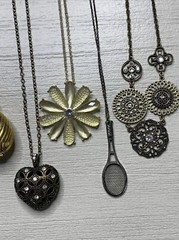 Vintage Quality Pendant Necklace Jewelry Lot Of 17 Variety Some Signed LB946