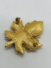 Maple Leaf brooch goldtone blue beads vintage