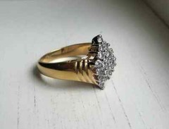 Vintage 14K 585 Solid Yellow Gold Diamond Cocktail Cluster Sz 7 Ring
