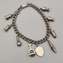 Vintage Enco Charm Bracelet 9 Dangles Buffalo Ranch Shield Silver Tone 7″